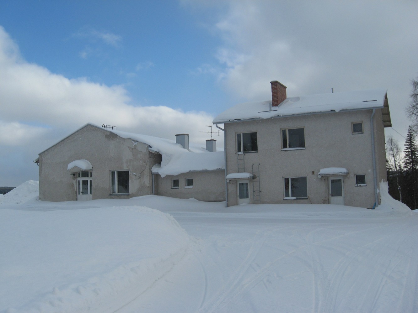 V&auml;&auml;ki&ouml;n koulu
